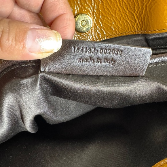 SAINT LAURENT Patent Sac Anais Tote Camel Purse - Picture 6 of 10